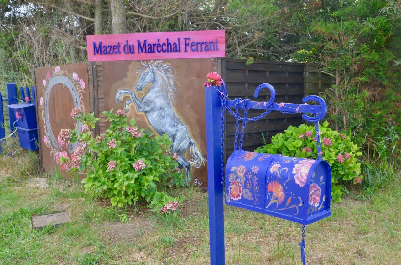 Gites Chambres D'Hotes Mazet Du Marechal Ferrant Saintes-Maries-de-la-Mer Exterior photo